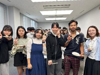 大会後の交流会の様子