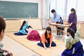 競技かるた部の公開試合