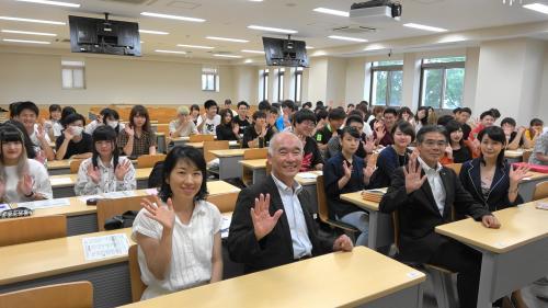 法学部生が久留米市長と地域活性化をテーマに議論