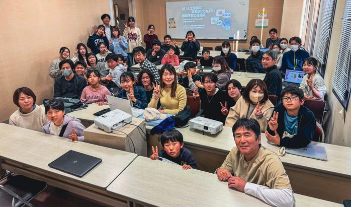 学生サークルteam.csvが鳥栖市で親子向けAI教室を開催【商学部】