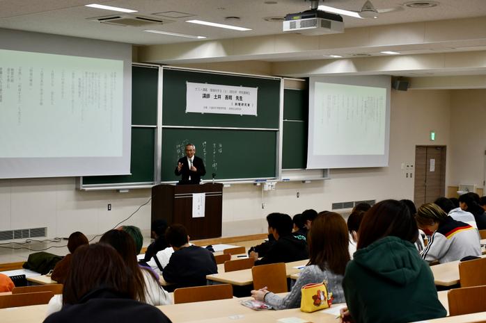 料理研究家 土井善晴先生をお迎えしゲスト講義を行いました