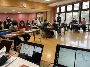 親子で学ぶコンピュータサイエンス