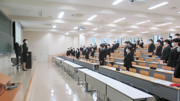 学内就職合宿を実施