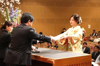 学位記授与の様子