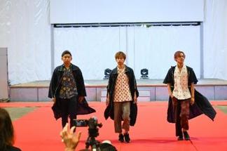 ファッションショー