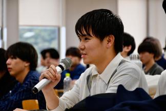 国際協力をする際の心構えなどについて質問がなされました