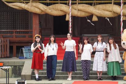 学生が「絣の里巡り in 筑後」などで伝統工芸久留米絣をPR