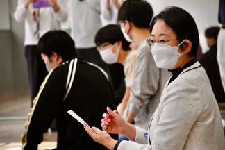 授業を担当している江藤智佐子教授