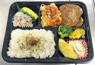 100円夕食弁当(メニューは日替わり)