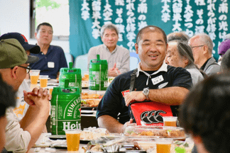 和やかな雰囲気の懇親会