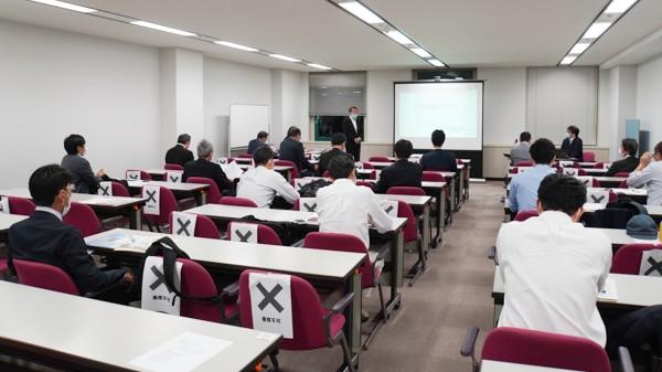 高度救命救急センター長がコロナ禍における徹底した感染対策の取り組みなどを報告