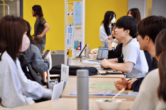 会場の様子