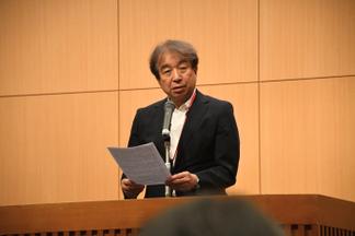 歓迎の挨拶をする内村直尚理事長・学長