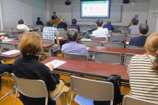 久留米医師会での説明会の様子