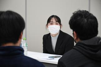 後輩の声に耳を傾けます