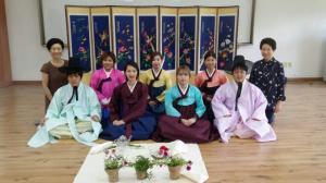 韓国語と韓国の文化、経営学研修を実施