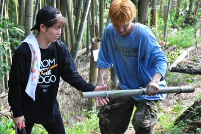 【商学部】福永ゼミが高良山竹林で学外実習　～地域資源を学びに活かす～