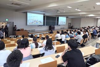 発表の様子