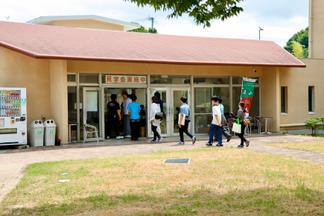 学生寮ツアー