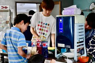 「じじっか」での夏祭りの様子