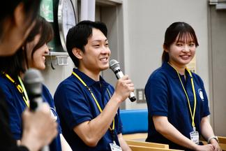 学生座談会の様子