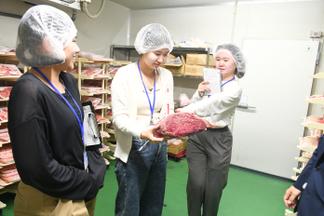普段は入ることのできないバックヤードも見学