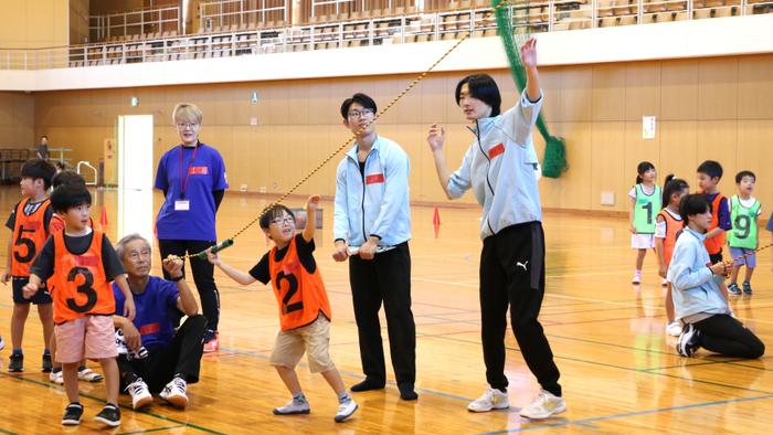 筑後市「ジュニアスポーツチャレンジ」のイベント運営を学生がサポート