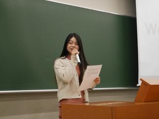 ジョンさん（文学部）