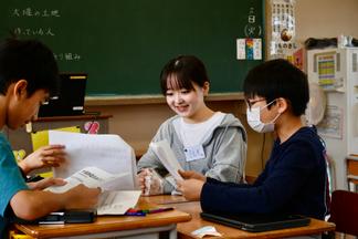 グループごとの活動の様子
