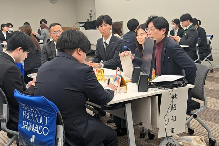 【企業交流会】参加企業／Q-bicソリューションズ株式会社、（社団）長崎厚生福祉団、(株)昭和堂、(株)大光食品、チューリッヒ保険会社