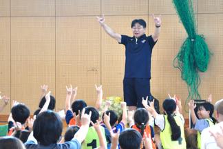 レクチャーをするヨッシー（吉田繁敬講師）
