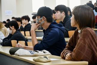 スポーツ栄養学について学ぶ