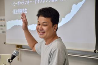 SNJCC日本語教師の難波利憲先生