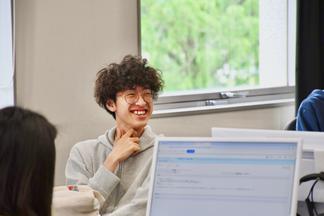 学生たちからも多くの質問がなされました