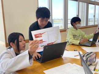 プログラムを一緒に考える(濱崎さん)