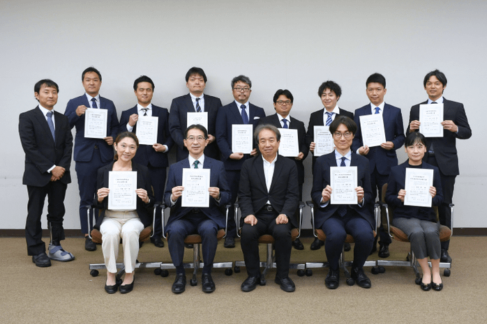 令和8年度 石橋学術振興基金助成金および冠基金助成金の贈呈式を執行