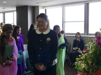 久留米観光コンベンション国際交流協会による「久留米日本語学校等留学生表彰」を受けた余さん