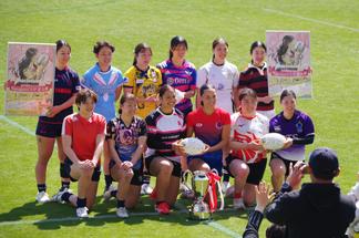 国内外12チームがしのぎを削りました