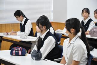 対話を交えながら進められた「がん教育出前授業」