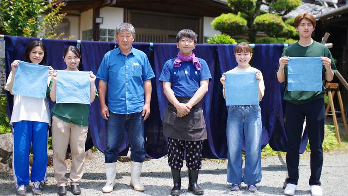 藍草から一貫生産を目指した「藍プロジェクト」で藍染体験