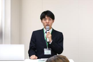 学生スタッフによる司会進行