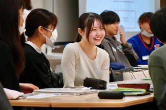 活発なディスカッションの様子
