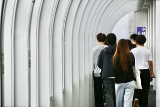 見学の様子