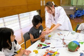 脳の組み立てに挑戦