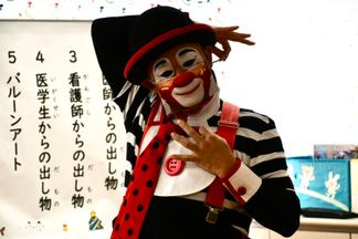 コメディカルクラウンのクラウンシロップさん