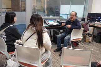 講師のDREAMS FMの家村さん