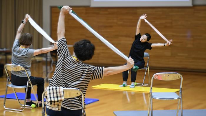 「転ばない！元気で長生き！ストレッチ教室」がスタート