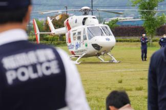 久留米大学病院から到着したドクターヘリ