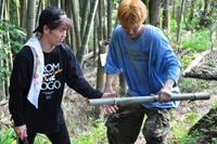 【商学部】福永ゼミが高良山竹林で学外実習　～地域資源を学びに活かす～