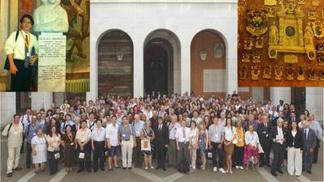 国際学会イタリアのパドヴァ(近代解剖学の父とされるベザリウスが教鞭をとった大学)にてコペルニクスの彫像とともに
